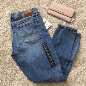 NWT 🏷 LUCKY JEANS Charlie Skinny